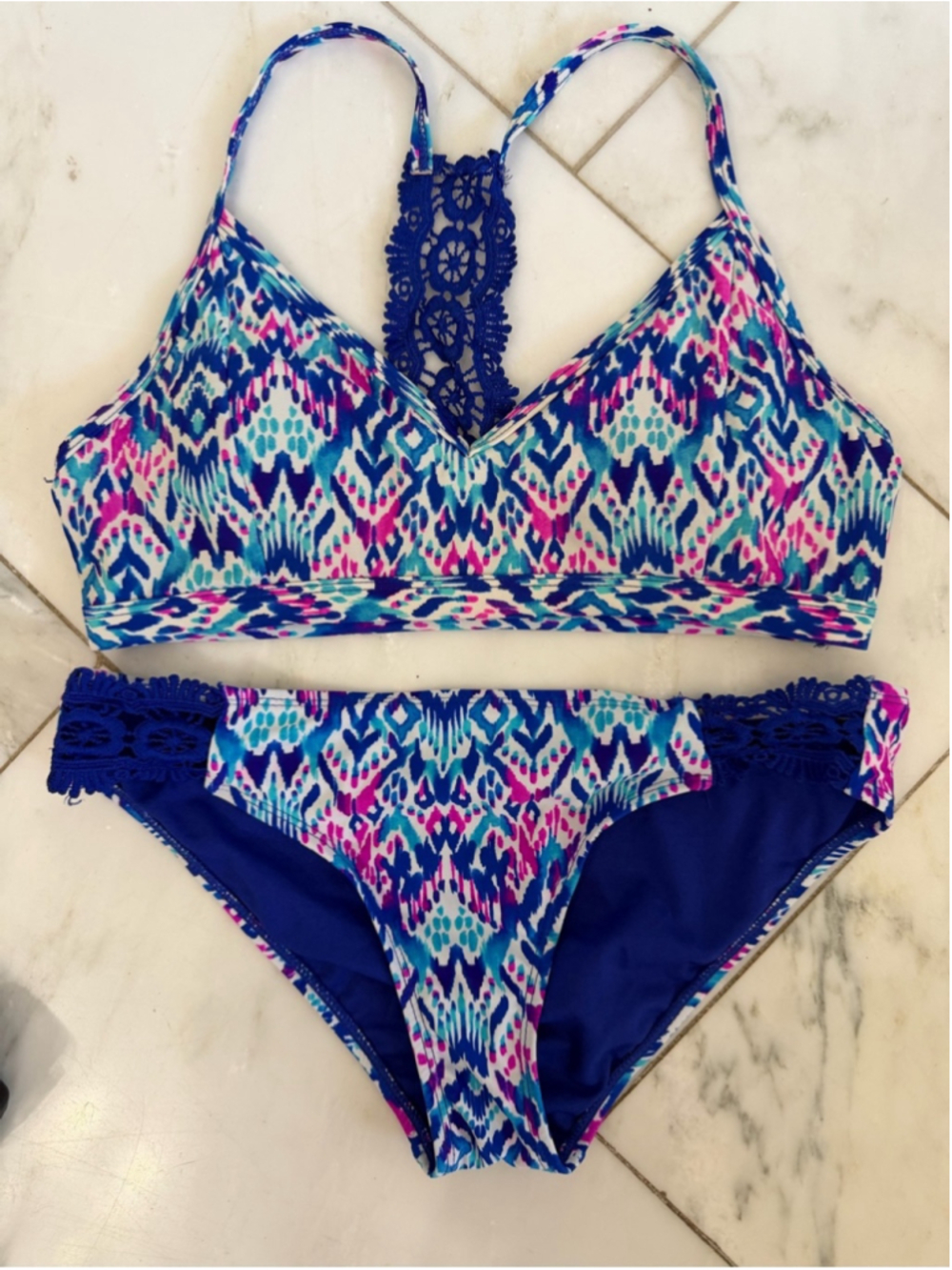 YMI blue pink purple ikat print with crochet accents women’s medium bikini